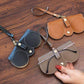 🕶️✨ Custodia morbida in pelle per occhiali da sole! Proteggi i tuoi occhiali con eleganza e stile – perfetta per tutti i giorni e per i viaggi! 🧳🛡️💖