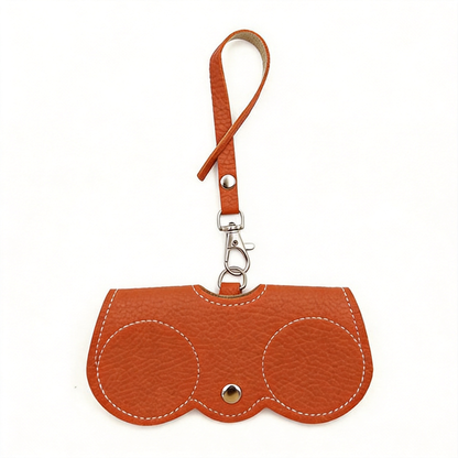 🕶️✨ Custodia morbida in pelle per occhiali da sole! Proteggi i tuoi occhiali con eleganza e stile – perfetta per tutti i giorni e per i viaggi! 🧳🛡️💖