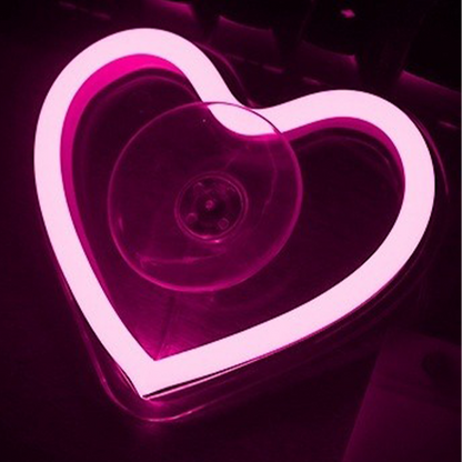 💖 Lampada ambientale wireless a forma di cuore per auto: 7 colori e illuminazione giorno-notte! ✨