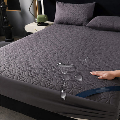 🛏️🛡️ Coprimaterasso trapuntato impermeabile – dormi sereno, senza preoccuparti di schizzi e macchie! 💧🌙✨