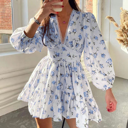 🌸 Abito mini donna con stampa floreale e scollo a V – fresco e femminile! 💃