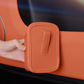 🥳SVENDITA 2026🥳💞OLTRE 50.000 ESEMPLARI VENDUTI!🚗🧺 SCONTO DEL 53%! Portabicchieri in pelle per portiere auto – Apertura ampia, facile accesso a bevande e telefono. Fissaggio sicuro a clip. Pelle PU, resistente ed elegante. 🛡️✨