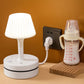 💡🔌 Lampada da Comodino con Prese AC e Porte USB – Luce e Ricarica in un Solo Accessorio! 📱✨